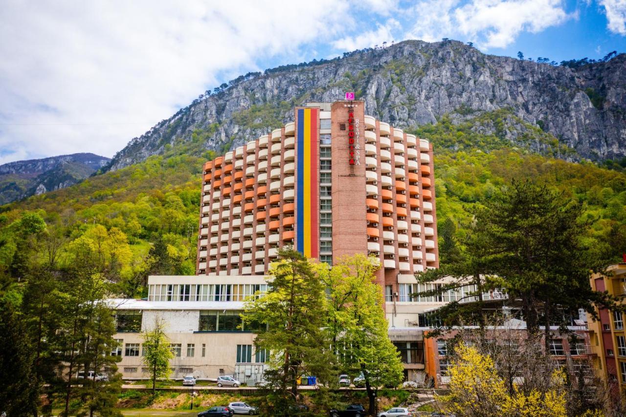 Bacolux Afrodita Resort&SPA, Herculane Băile Herculane Extérieur photo